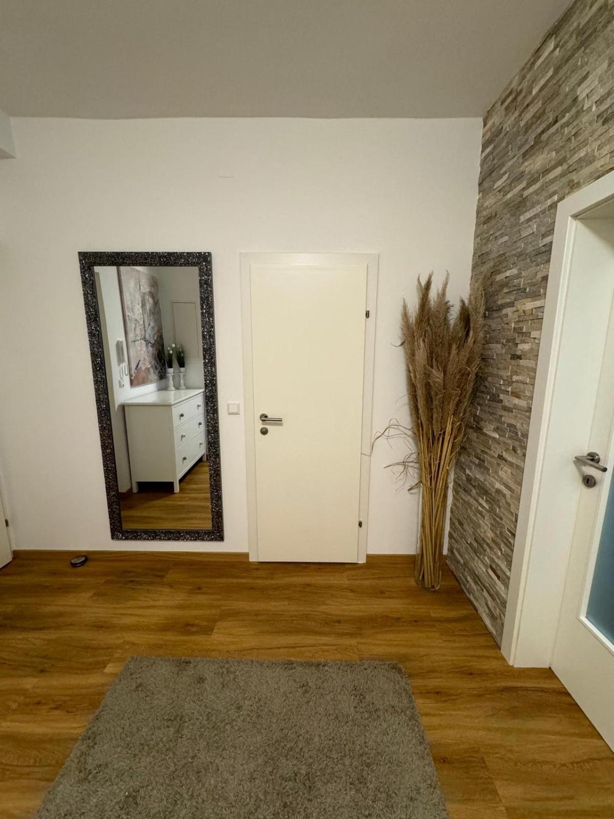 Elegant Apartament In Central Location Graz-Free Parking Exterior foto